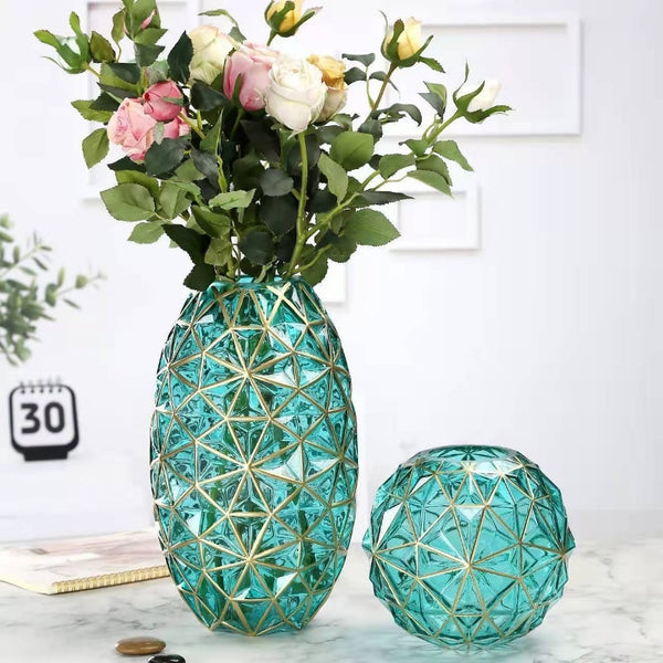 Luxurious Glass Vase