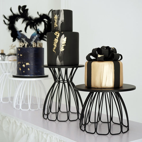 Black/White Cake Stands