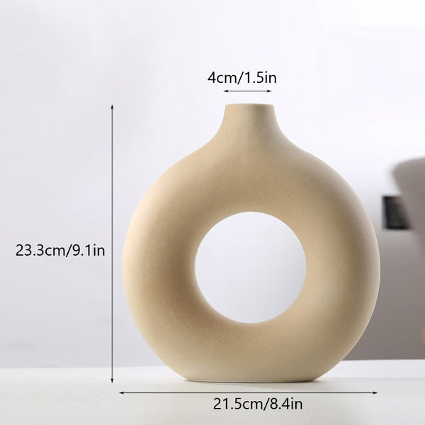 Ceramic Circular Hollow Style Vase